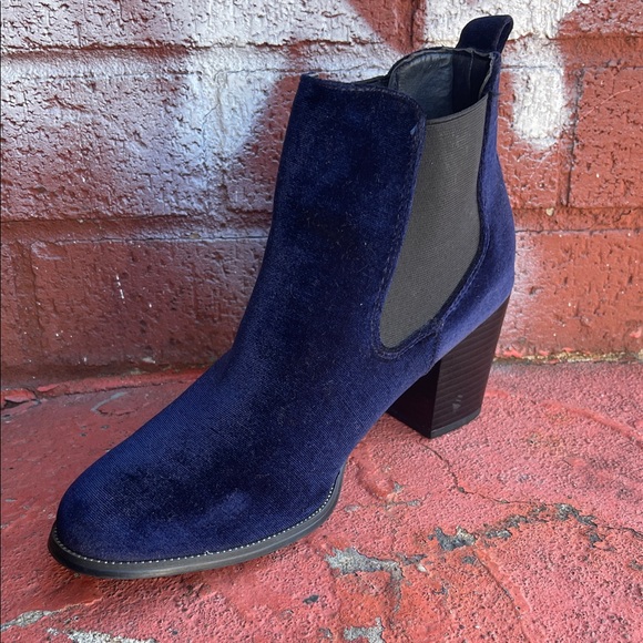 Women's Navy Velvet Ankle Boots - Picture 4 of 7